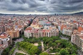 Conocer a gente de eixample para tomar algo, salidas, excursiones. Los 5 Barrios Centricos Donde Alojarse En Barcelona Blog De Los Yuyis