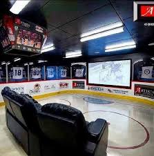 This replica rink via househunting.ca gives kids and adults alike a great place to go nuts. Hockey Man Caves That Every Hockey Fan Wants Hockey Players Club Blog