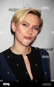 Scarlett mom hi-res stock photography and images