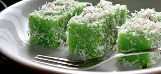 Resepi kaswi pandan 4 cawan air 2 cawan tepung gandum 1 cawan tepung ubi 1 cawan jus pandan(blend 6 helai daun pandan. Resepi Kuih Kaswi Pandan Goyang Sukatan Cawan Aneka Resepi Mudah Dan Sedap
