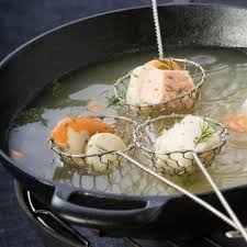 Fondue Legere De Poissons Et Noix De St Jacques Recette Fondue Fondue De Poisson Recette De Plat