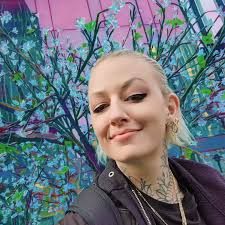 Hayley Needham (@djmisskittymeow) • Instagram photos and videos