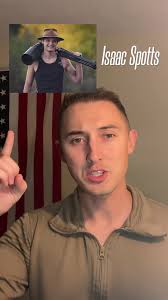 Isaac Spots: A Wildlife Photographer's Stunning Portfolio