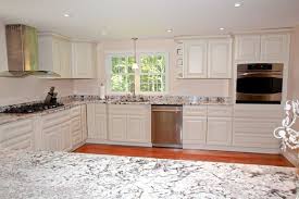 Discount Kitchen Cabinets Portsmouth Nh Maine Me Boston Outlet Save 40 To 60 Kitche Kitchen Cabinets Best Kitchen Cabinets Discount Kitchen Cabinets