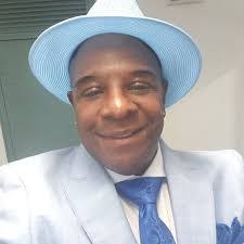 Jenell Baxter's Instagram, Twitter & Facebook