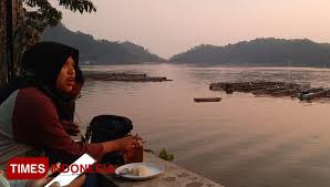 Check spelling or type a new query. New Normal Hari Libur Di Telaga Ngebel Ponorogo Ramai Pengunjung Times Indonesia