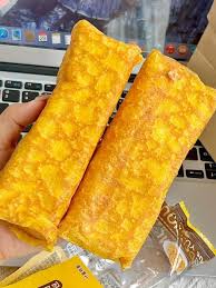 Bánh Trứng Cuộn siêu hot #279k 1 thùng 2kg. DATE XA TÍT MÙ TẮP Phải nói là mã bánh này QUÁ NGON luôn í các tình yêu ạ. Ăn chơi chơi cũng