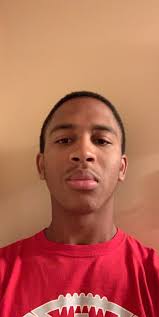 Abbeville's Charles Shuford focuses