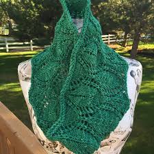 From oversized and bulky to trim and fitted, the knitted cowl encompasses a lot of different styles. Quick Knits Ten Cool Cowls The Loopy Ewe Yarn Shop