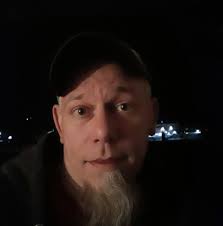 97 GMC Sierra. 4.3L, 5 speed. Dealer's loss leader when I bought it new,  but did come with cruise control. I now drive during big city rush hours  occasionally, where a 20