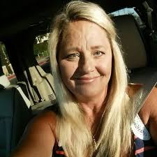 Donna Mangan (@DonnaMangan)