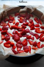 To placek z truskawkami to mój modelowy przepis. Puszyste Ciasto Z Truskawkami Jadlonomia Weganskie Przepisy Nie Tylko Dla Wegan