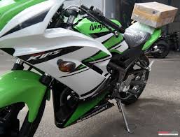 Ninja 250 fi hijau modifikasi simple elegant garasi modif ambarawa. Modif Motor Ninja Rr Warna Biru