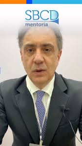 Dr. Luiz Roberto Terzian passando para lembrar que segunda-feira às 20  horas vamos debater enxertos e retalhos no SBCD Digital Talks. Acesso  direto pelo site da SBCD, exclusivo para associados. Dê o