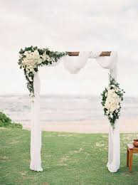 20 Stunning Beach Wedding Ceremony Ideas Backdrops Arches And Aisles Wedding Decorations Weddingde Beach Wedding Arch Wedding Archway Wedding Beach Ceremony