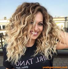 36 Most Popular Curly Blonde Hairstyles Yeahgotravel Com Blonde Balayage Curly Hair Styles Naturally Balayage Hair