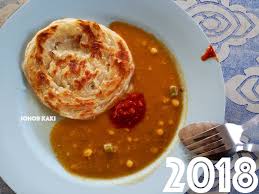I have tried the famous roti canai and have been able to make the dough quite elastic but the main issue i have is that once i start to stretch the dough and throw the dough it tends to break and. Breakfast At Roti Canai Prata Bukit Chagar Gerai Mfr In Johor Bahru Update 2018 Johor Kaki Travels For Food
