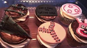 SILENT HILL !! 🖤⛪️🐰💥 #silenthill #cupcakessilenthill | By TORTA | Facebook