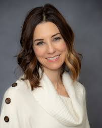 Linda Malm's Instagram, Twitter & Facebook