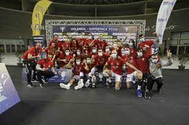 11 titulares + 11 suplentes: Benfica Voleibol Supertaca Vitoria Sl Benfica