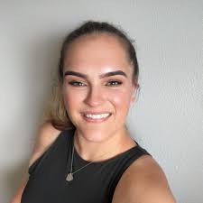 How to manage cooking smells and ventilation in homes?