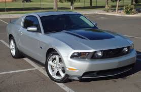 Ford mustang 2010 v6 premium specs, trims & colors. Brilliant Silver 2010 Ford Mustang