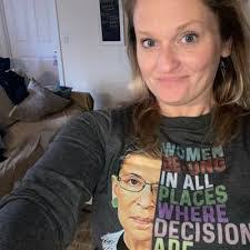 Jennifer Gumpert's Instagram, Twitter & Facebook