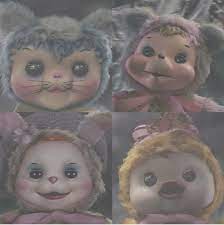 Pin By Kauan On Melanie Rushton Toys Melanie Martinez Mad Hatter Melanie Martinez