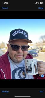 Happy Friday everyone, hope you've had a positive week and remember take  each day at a time 🥰🥰