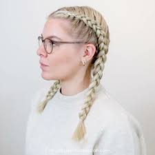 In this guide, we'll only be doing one french braid on the whole head, but if you wanted to do pigtails, now is the time to part your hair all the way down the middle so you have 2 sections. How To Dutch Braid Your Own Hair Updated 2020