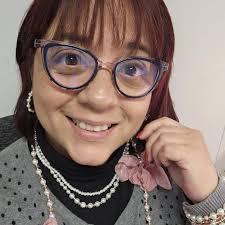 Holdbreaker ✊ celebrating & (quite literally 😉💃) supporting strong women  since 2019. Honestly, your climbing journeys continue to inspire us and  empower us. At Holdbreaker, we believe everyone's struggle is the same,