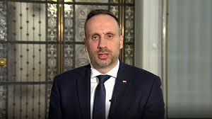 Ataque de dos carreras en el fondo de la octava entrada le permitió a los toros del este darle la vuelta a la pizarra y enfilarse a una victoria al son de 4 carreras contra 3 sobre los cangrejeros de santurce. Kowalski Nie Wykluczam Wspolnego Startu Z Konfederacja Polsat News