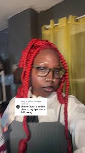 White Claw Lip Peptide Drama