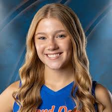 Audrey Scogin's Grand Oaks High School Bio