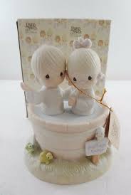 Precious Moments 1981 Music Box E 7186 Baptism Let The Whole World Know Preciousmoments In 2020 Precious Moments Figurines Precious Moments Precious Moments Wedding