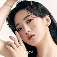 Lloyd korean new arrivals jewelry