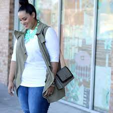 No wonder it took the charming stranger no time to take this teeny home and get her naked. 14 Plus Size Jeans Outfits That Will Turn Heads