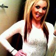 Amanda Kyte's Instagram, Twitter & Facebook