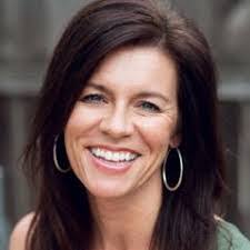 Ilse Green's Instagram, Twitter & Facebook