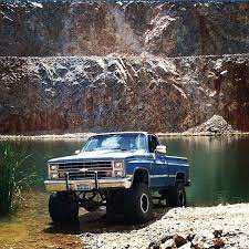 Chevy Trucks K5willy Squarebody Lifted Chevy Chevy Trucks Jacked Up Trucks Lifted Chevy Trucks