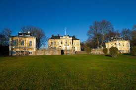 Märsta kiropraktik hittar du på i märsta på stationsgatan 5 samt på we arlandastad pionjärvägen 71. Steninge Palace In Marsta Picture Of Steninge Castle Marsta Tripadvisor
