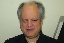 OUELLET, ÉMILE, ou Du bon usage d'Internet