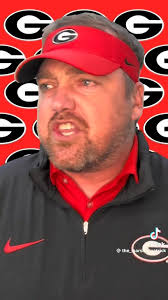 🤦🏾‍♀️🤦🏾‍♀️🤦🏾‍♀️🤦🏾‍♀️🤦🏾‍♀️😂😂😂😂 As a Dawg fan I think we've  become immune to embarrassing games, but with this season, Beck just  doesn't look like he wants to be out there! There's ZERO chemistry with ...