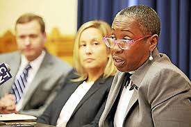 CT pregnancy discrimination cases highlighted as Warren sparks national  conversation