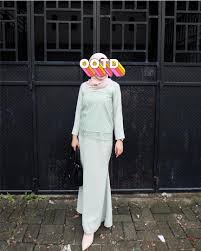 Jangan sembarangan memilih baju bridesmaid, terutama untuk kamu pemakai hijab. Baju Kondangan Bridesmaid Baju Pesta Fesyen Wanita Pakaian Wanita Gaun Rok Di Carousell
