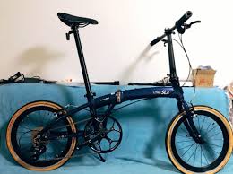 The dimensions of a dahon's box are 33″ x 12″ x 25.6″, so the total outer dimensions measure over 70 inches while the allowance for standard baggage is just 62 inches. Dahon Slx Promotion Off61