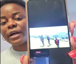 BA RWANDAIS NA TINA ARMES NA BISO SOKI BOKANGI BANGO BOBOMAKA BANGO MOKO  MOKO NDENGE PE BAZO BOMA BISO . PEUPLE CONGOLAIS TOTELEMA TOWELELA MABELE  YA BA KOKO