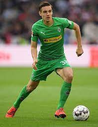 Ever since it has been clear that bayern munich wants to improve the midfield department, the german club has been linked with numerous midfielder in the past few months. Reports Milan Thinking About Neuhaus For The 2020 Summer Already Had A Meeting With The Agent Of The German Rossoneri Blog Ac Milan News