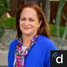 Estefania Espinoza's Instagram, Twitter & Facebook