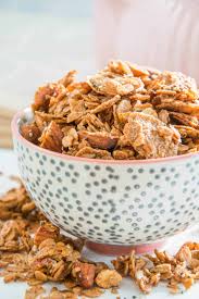 Vanille Mandel Granola Oats And Crumbs Rezept In 2020 Granola Rezept Rezepte Musli Selber Machen